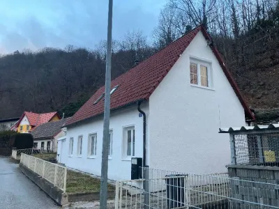 Maja Müüa 2640 gloggnitz AT