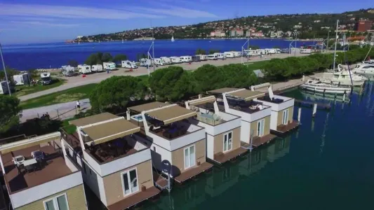 Muu Müüa 6320 Portoroz  SI