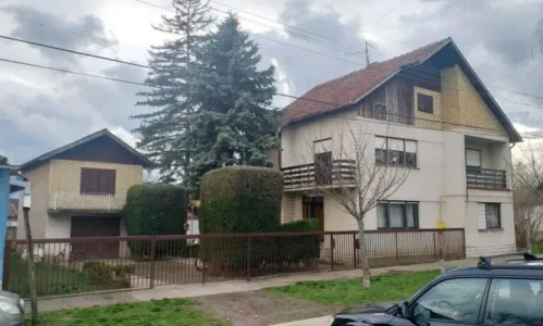 Maja Müüa  21470 Bački Petrovac RS
