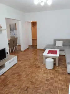 Esimene korrus Müüa 11111 Vracar savski Dorcol Beograd expo 2027 estate invest RS